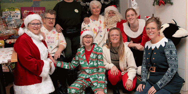 Bekijk deze afbeelding van voorbereiding kerstfeest 2025 op Minima voor elkaar Gouda 